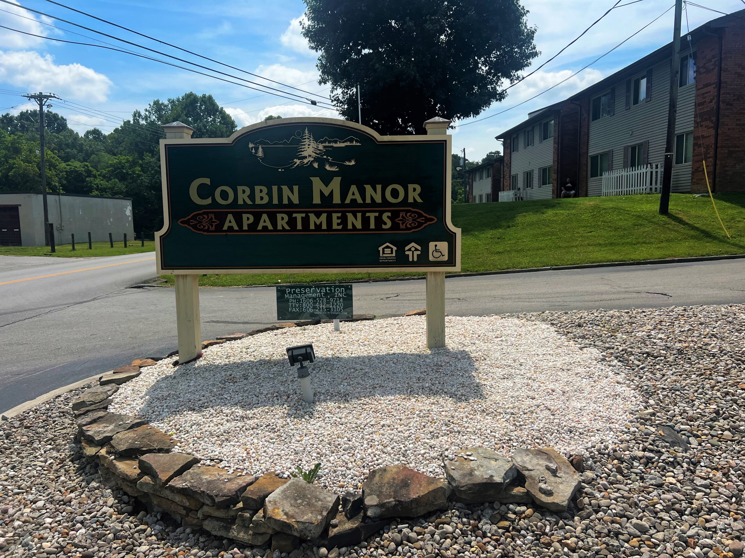 Corbin Manor Apartments