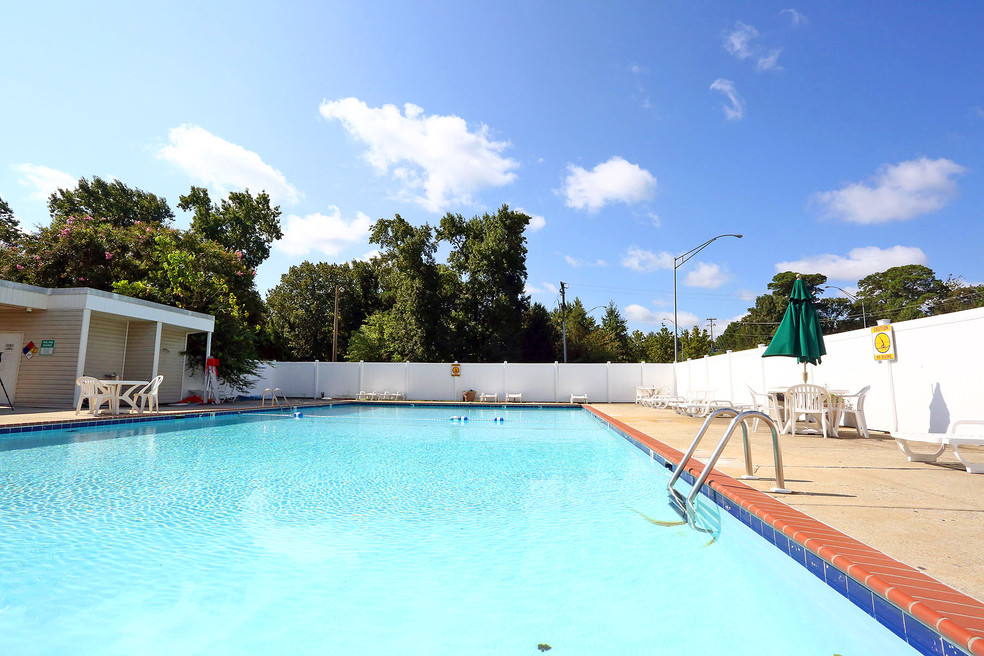 stone ridge pool