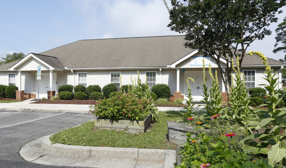 Lakeside Villas Apartments