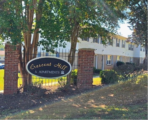 Crescent Hill Apartments