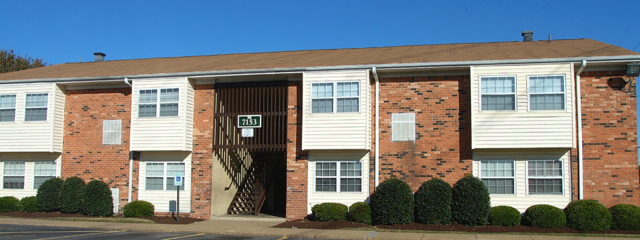 Berkley Square Apartments